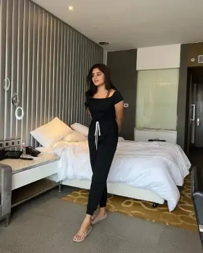 Call Girls Raebareli Cash On Delivery
